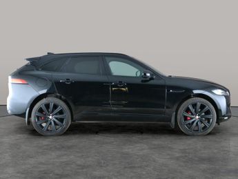 Jaguar F-PACE 3.0 V6 S AWD (380 ps) - NAV - HEATED LEATHER - LANE DEPARTURE