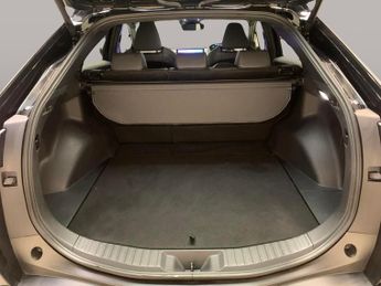 Toyota Bz4x 71.4kWh Motion AWD (11kW OBC) (218 ps) - NAV - HEATED STEERING