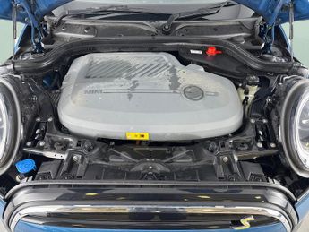Mini Electric Hatch Cooper SE 32.6kWh Level 3 (184 ps) - 17IN ALLOYS - PAN ROOF - NA