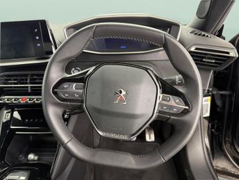 Peugeot E-2008 50kWh Allure Premium + (7kW Charger) (136 ps) - LED - REVERSE CA