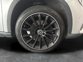 Mercedes-Benz GLA 2.0 GLA250 AMG Line (Premium) 7G-DCT 4MATIC (211 ps) - COMFORT P