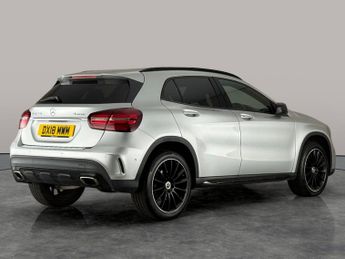 Mercedes-Benz GLA 2.0 GLA250 AMG Line (Premium) 7G-DCT 4MATIC (211 ps) - COMFORT P