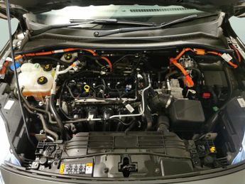 Ford Kuga 2.5 Duratec 14.4kWh ST-Line Edition Plug-in CVT (225 ps) - REVER