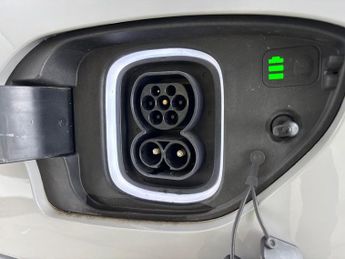 Hyundai Kona 64kWh Premium (10.5kW Charger) (204 ps) - LED - REVERSE CAM - SA