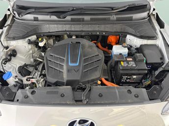 Hyundai Kona 64kWh Premium (10.5kW Charger) (204 ps) - LED - REVERSE CAM - SA
