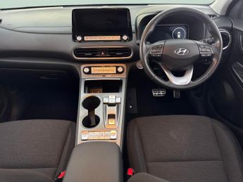 Hyundai Kona 64kWh Premium (10.5kW Charger) (204 ps) - LED - REVERSE CAM - SA