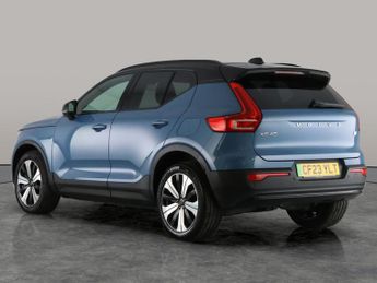 Volvo XC40 Recharge 69kWh Plus (231 ps) - BLACK ROOF RAILS - KEYLESS ENTRY