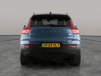 Volvo XC40 Recharge 69kWh Plus (231 ps) - BLACK ROOF RAILS - KEYLESS ENTRY