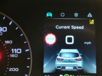 MG MG ZS 44.5kWh Exclusive (143 ps) - CARPLAY - KEYLESS ENTRY - LED
