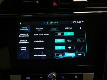 MG MG ZS 44.5kWh Exclusive (143 ps) - CARPLAY - KEYLESS ENTRY - LED
