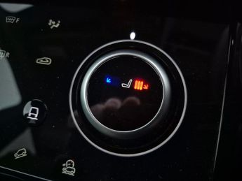 Land Rover Range Rover Evoque 2.0 D165 MHEV R-Dynamic S 4WD (163 ps) - REVERSE CAM - NAV - HEA