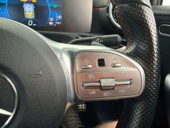 Mercedes-Benz A Class 1.3 A250e 15.6kWh AMG Line (Executive) Plug-in 8G-DCT (218 ps) -