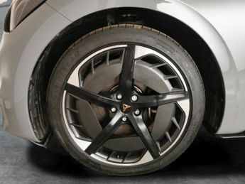 Cupra Born 58kWh V3 (204 ps) - ACTIVE LANE ASSIST - LED - REVERSE CAM