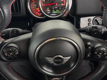 Mini Countryman 2.0 John Cooper Works ALL4 (231 ps) - MINI ACTIVITY PACK - 19IN 