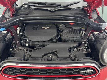 Mini Countryman 2.0 John Cooper Works ALL4 (231 ps) - MINI ACTIVITY PACK - 19IN 