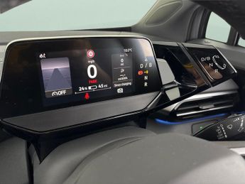 Volkswagen ID.4 Pure Performance 52kWh Life Edition (170 ps) - HEATED SEATS