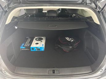 MG Mg5 61.1kWh Trophy Long Range (156 ps) - ACTIVE LANE ASSIST - KEYLES