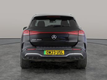 Mercedes-Benz EQA EQA 250+ 70.5kWh AMG Line (190 ps) - LEATHER - APPLE CARPLAY - R