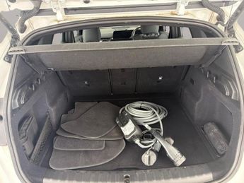 BMW iX1 30 66.5kWh M Sport xDrive (11kW Charger) (313 ps) - HEATED SEATS