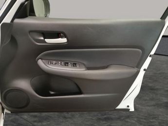 Honda Jazz 1.5 h i-MMD SE eCVT (107 ps) - SPEED LIMIT RECOG - DIGITAL DASH