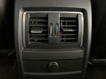 BMW 3 Series 2.0 330e 7.6kWh M Sport Plug-in (252 ps) - DAB - BLUETOOTH - 18I
