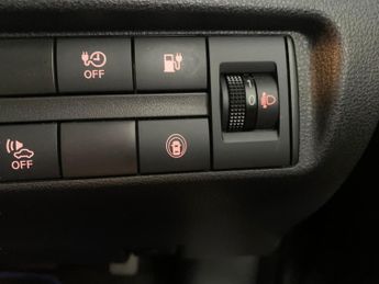 Nissan Leaf 40kWh Acenta (150 ps) - BLIND SPOT ASSIST - LANE DEPARTURE  - BL