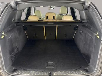 BMW iX3 80kWh M Sport Pro (286 ps) - PARK ASSIST - HK AUDIO - BLACK ROOF
