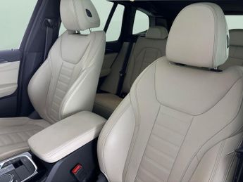 BMW iX3 80kWh M Sport Pro (286 ps) - PARK ASSIST - HK AUDIO - BLACK ROOF