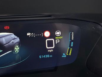 Peugeot E-2008 50kWh GT Premium (136 ps) - REVERSE CAM - NAV - HEATED SEATS