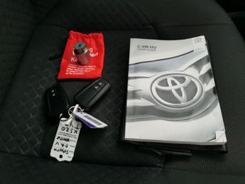 Toyota C-HR 1.8 VVT-h Icon CVT (122 ps) - CARPLAY - LED - REVERSE CAM