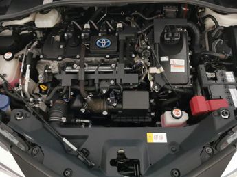 Toyota C-HR 1.8 VVT-h Icon CVT (122 ps) - CARPLAY - LED - REVERSE CAM