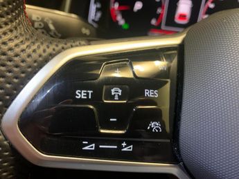 Volkswagen Polo 2.0 TSI GTI DSG (207 ps) - ADAPTIVE CHASSIS CONTROL (ACC) - DIGI