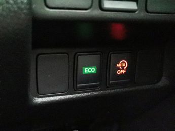 Nissan Qashqai 1.3 DIG-T N-Connecta DCT (160 ps) - REVERSE CAM - NAV - GLASS RO