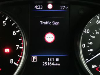 Nissan Qashqai 1.3 DIG-T N-Connecta DCT (160 ps) - REVERSE CAM - NAV - GLASS RO