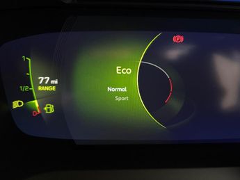 Peugeot 208 1.2 PureTech GT EAT (130 ps) - NAV - BLUETOOTH - CRUISE