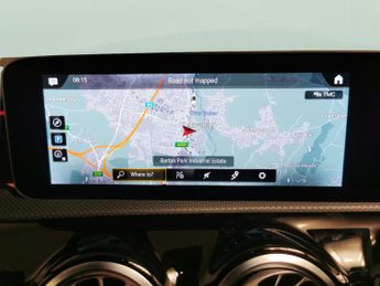 Mercedes-Benz A Class 2.0 A220 AMG Line (Premium) 7G-DCT (190 ps) - SELF PARK - LED - 