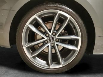 Audi A5 2.0 TFSI 40 S line Coupe S Tronic (204 ps) - DAB - BLUETOOTH - C