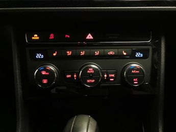 Seat Leon 2.0 TSI FR Sport DSG (190 ps) - BLUETOOTH - CRUISE - PADDLE SHIF