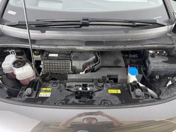 Volkswagen ID.3 Pro S 77kWh Tour (4 Seat) (204 ps) - LED - HEATED SEATS - NAV