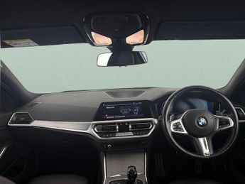 BMW 3 Series 2.0 320i M Sport (184 ps) - ADAPTIVE LIGHTS - ACOUSTIC GLAZING