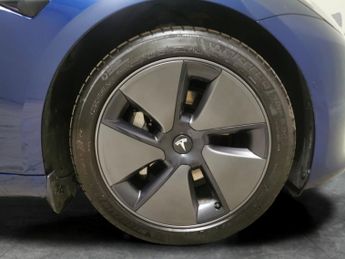 Tesla Model 3 (Dual Motor) Long Range 4WDE (346 ps) - PARK ASSIST - LED - REVE