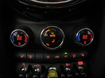 Mini Electric Hatch Cooper SE 32.6kWh Level 3 (184 ps) - PAN ROOF - HUD - HK AUDIO