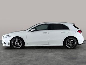Mercedes-Benz A Class 2.0 A200d AMG Line (Premium 2) 8G-DCT (150 ps) - SELF PARK - REV