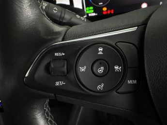 Vauxhall Mokka Electric 50kWh Ultimate (136 ps) - PARK ASSIST - LED - REVERSE CAM