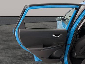Hyundai Kona 39kWh SE Connect (10.5kW Charger) (136 ps) - LANE DEPARTURE  - B