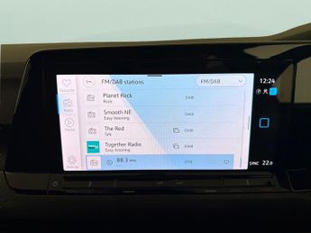 Volkswagen Golf 2.0 TDI GTD DSG (200 ps) - DIGITAL DASH - PADDLE SHIFT - PARK SE