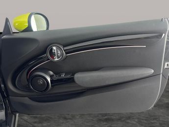 Mini Electric Hatch Cooper SE 32.6kWh Level 3 (184 ps) - PAN ROOF - HUD - HK AUDIO