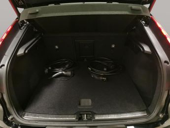 Volvo C40 Recharge 69kWh Core RWD (238 ps) - ADAPT CRUISE - PARK ASSIST - 