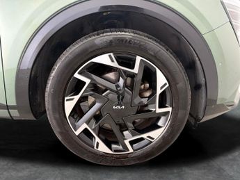 Kia Sportage 1.6 T-GDi 13.8kWh GT-Line S Plug-in AWD (261 bhp) - HEATED SEATS