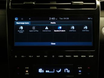 Hyundai Tucson 1.6 T-GDi 13.8kWh Premium Plug-in 4WD (265 ps) - HEATED SEATS